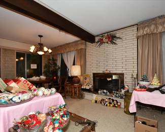 095Living Room