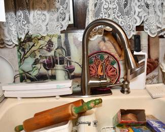 052Kitchen