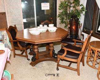 154Dining Room