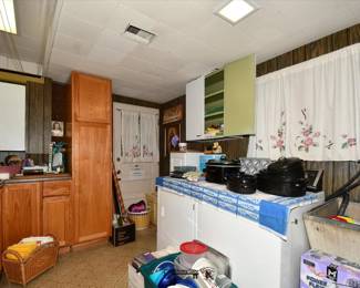 669Laundry Room