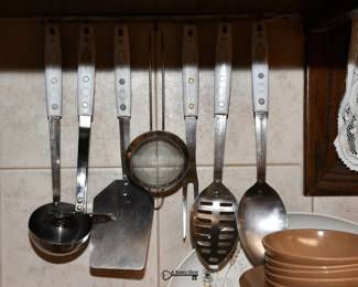 053Kitchen