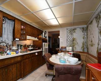 031Kitchen