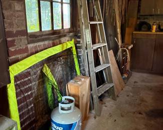 Ladder