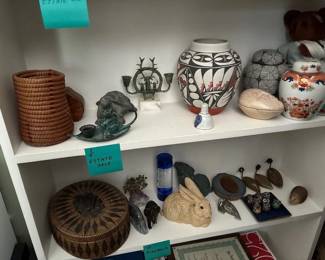 Pottery & decor