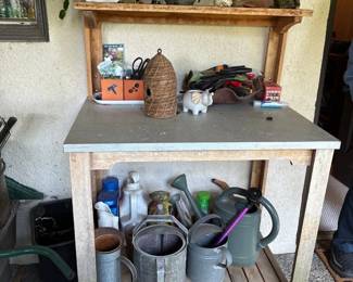 Outdoor planting station