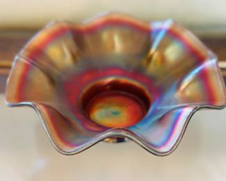 Dugan glass ruffled dish 