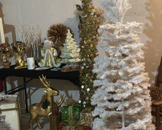 Christmas items 