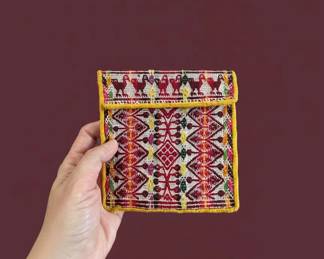 Woven Coin Purse with Geometric and Avian Motifs Possibly Guatemalan second image