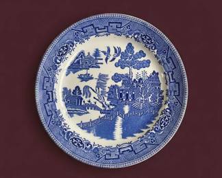 Blue Willow Pattern Vitrifiled Made in England Plate