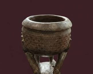 Kuba Carved Wooden Bowl on Stand