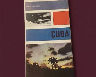 Cuban Propaganda Posters and Collectibles fifth image