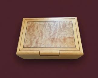 Handcrafted Burl Wood and Maple Keepsake Box by Daliules second image