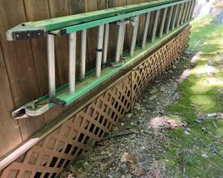 314 24ftfiberglassextensionladder
