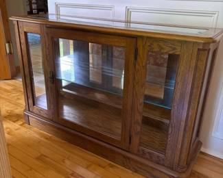 203 lightedoakglassdisplaycabinet