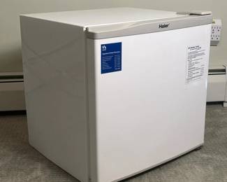 140 haiercompactminirefrigerator