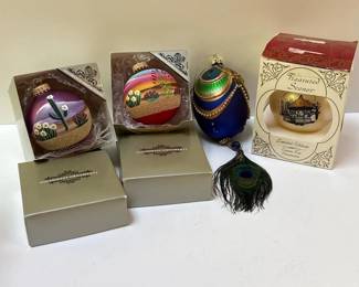 082 collectionoffourpaintedglasstreeor