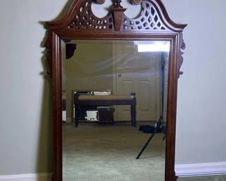 137 vintagewoodframechippendalestroupew