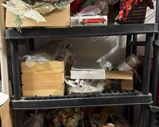 272 holidaydecorlot