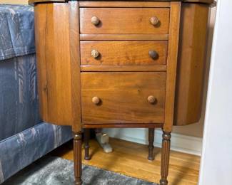 126 vintagemarthawashingtonwoodensewing