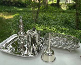 217 assortedmetaltablewaretraypeppersha
