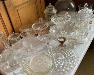 079 largemiscellaneousclearglasslot
