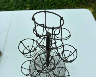 414 3tiermetalwireeggholderstand