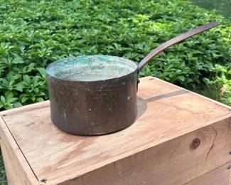 171 vintagecoppersaucepan
