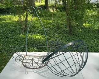 201 pairofdecorativemetalwallplanterba
