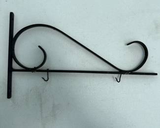 323 metalwallbracketscrolldesign