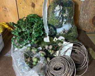 312 assortedcraftsuppliesartificialmoss