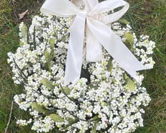 250 artificialwhiteberrywreathwithgrape