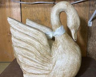 234 largeplasticswanplantersculpture