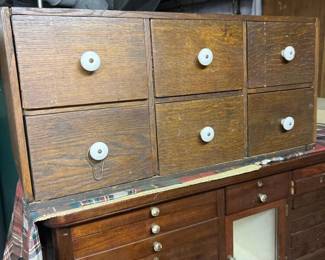 358 6draweroakapothecarycabinet