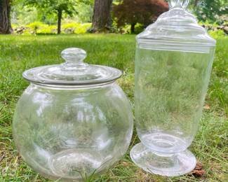 257 setof2clearglassapothecaryjarswit