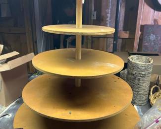 360 largecircularwoodendisplaystand