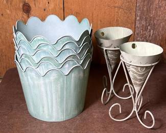 315 eightpiecedecorativegreenmetalplant