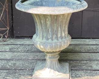 270 stoneflutedvictorianstylegardenurn