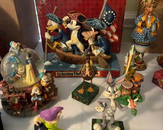 Jim Shore Disney "Crossing the Delaware," Jim Shore Bugs Bunny "What's Up Doc?", additional Jim Shore pieces