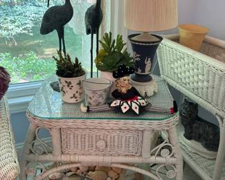 Wicker end table