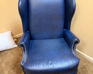 Leather reclinet