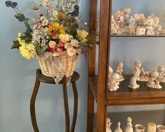 curved-leg plant stand, floral, Precious Moments