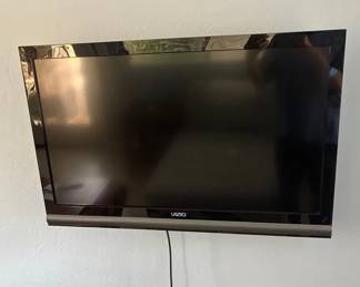 Vizio 37 Inch Tv