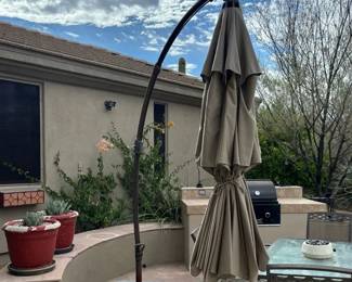 Xlg Treasure Garden Arched Sunshade