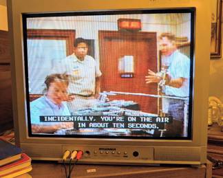 Sylvania 6420FF CRT TV