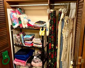 Frantic and vintage linens and table cloths 