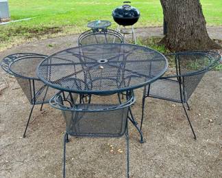 Wrought iron patio furniture 