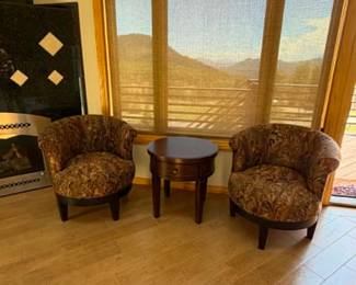 Swivel chairs and table