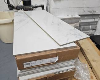 Marble tile