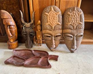 African art, wooden carvings 