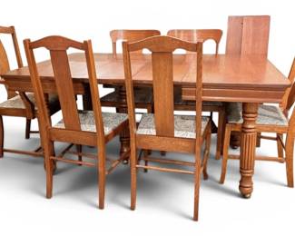 Dining Room Table With 6 Chairs And Extendable Leaves